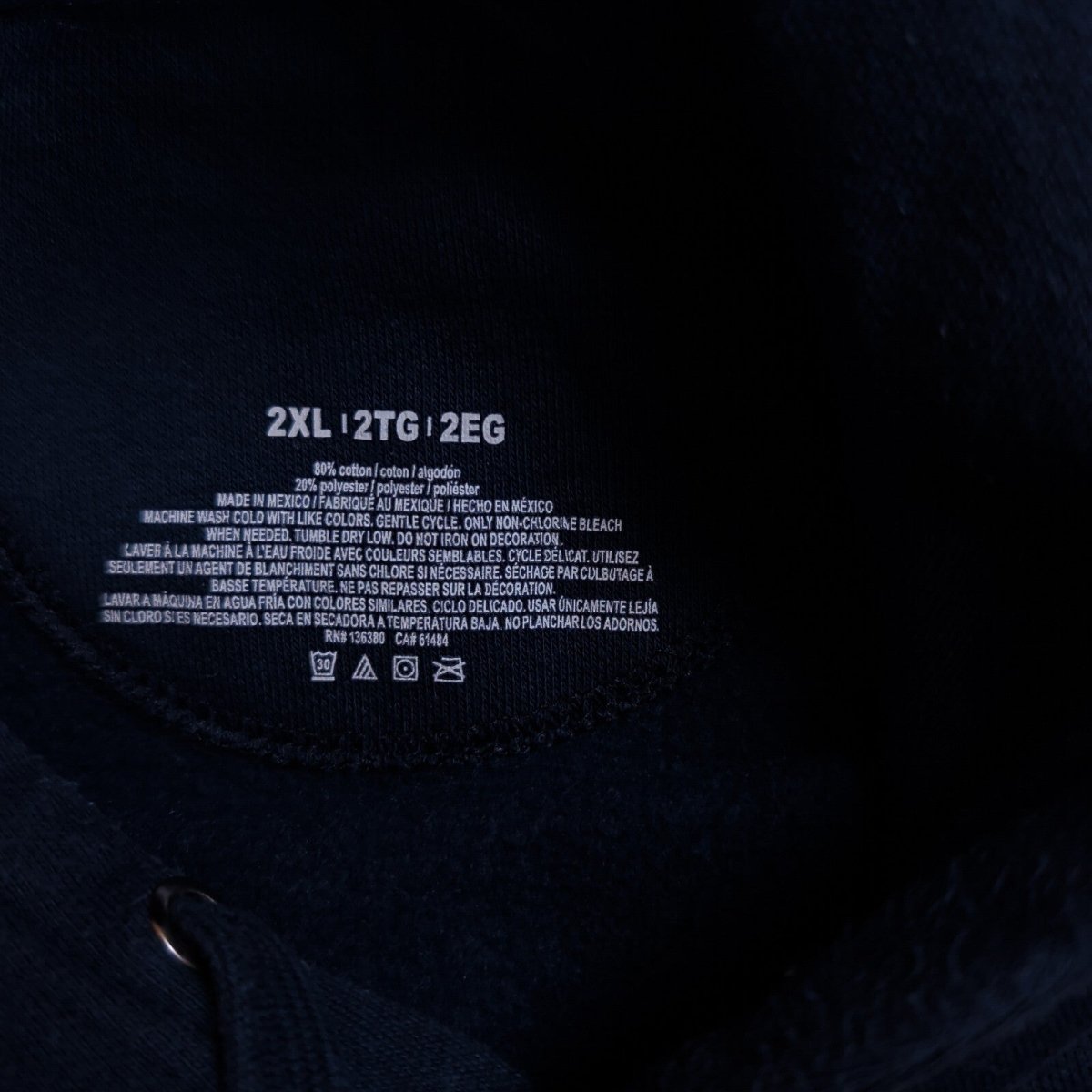 Majestic Men's Defend MKE Graphic Hoodie 2XL Navy – product photo 4 | RewearableUK