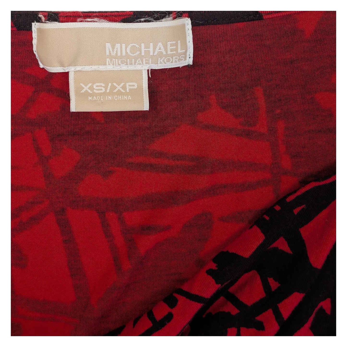 Michael Kors Red Black Abstract Top Size XS Cowl Neck Sleeveless Rayon Stretch by Michael Kors – | RewearableUK