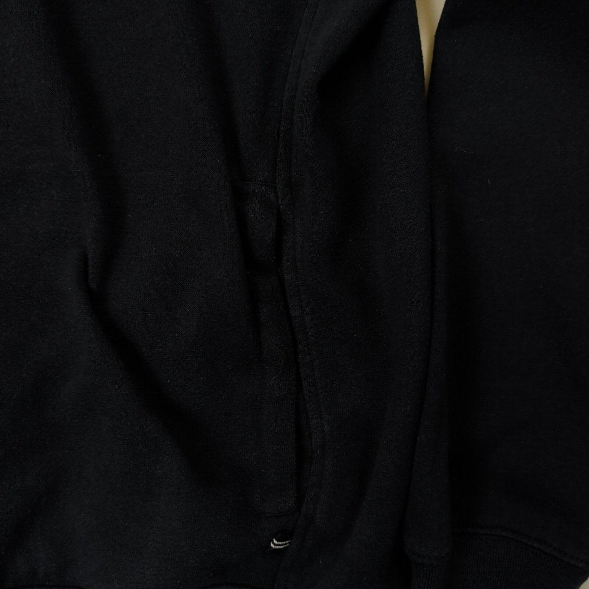 Nautica Men's Quarter Zip Sweatshirt M Black – product photo 3 | RewearableUK