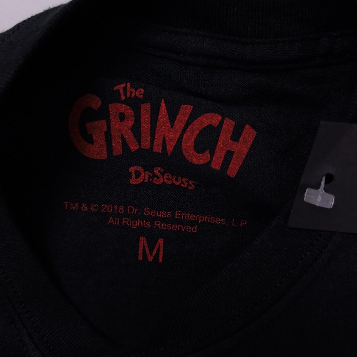 New Look Men's Black Grinch Graphic T-Shirt Medium Cotton – product photo 5 | RewearableUK