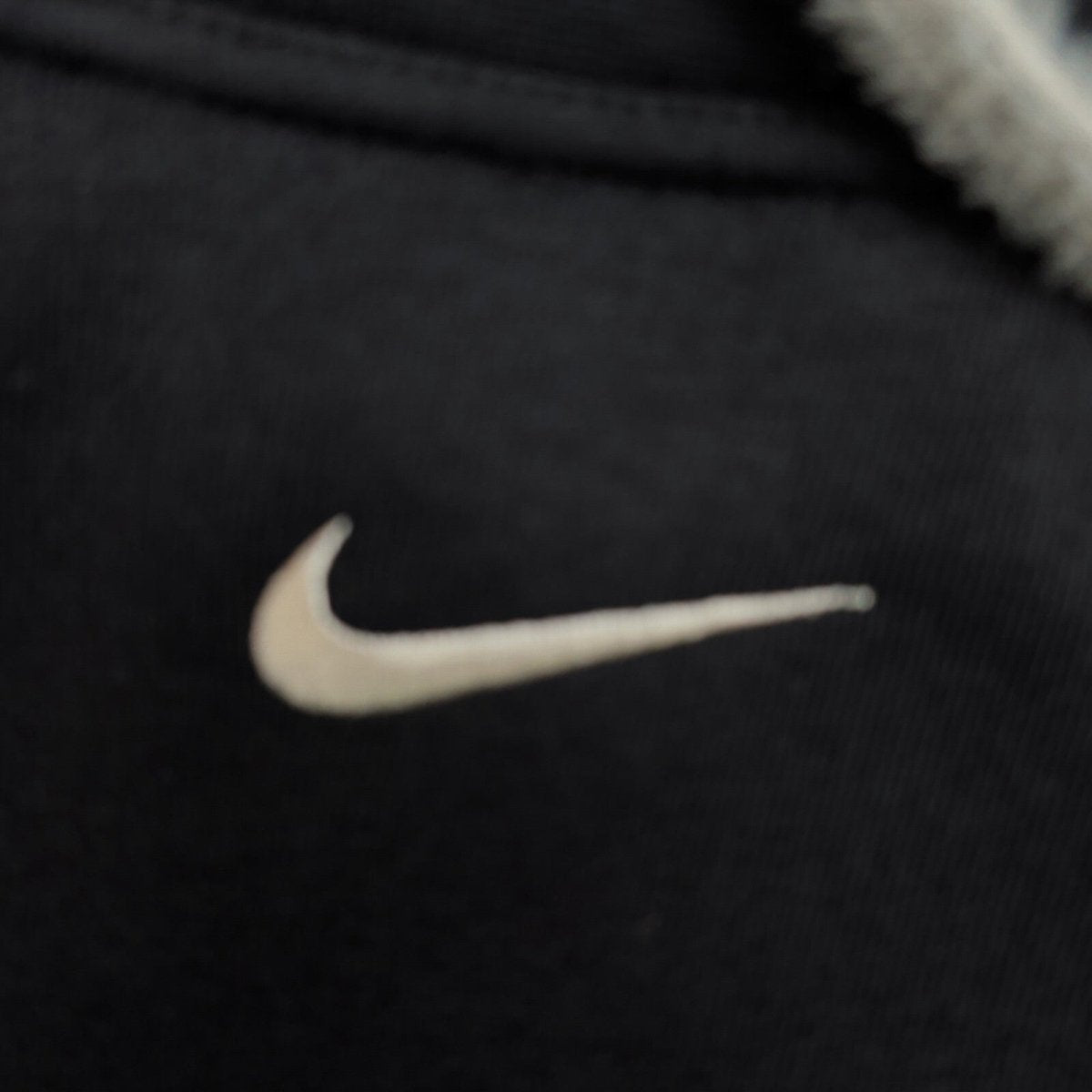 Nike Women's Cropped Hoodie L Black Grey – product photo 3 | RewearableUK