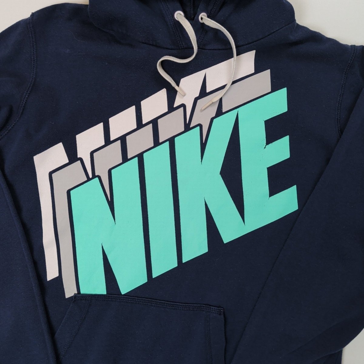 Nike Graphic Hoodie XL Navy – product photo 2 | RewearableUK