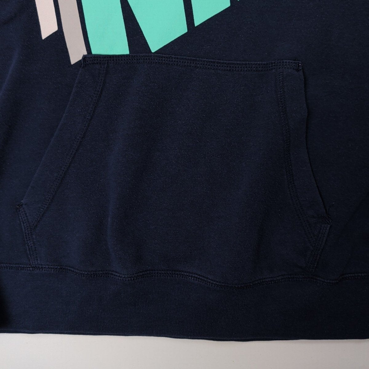 Nike Graphic Hoodie XL Navy – product photo 4 | RewearableUK