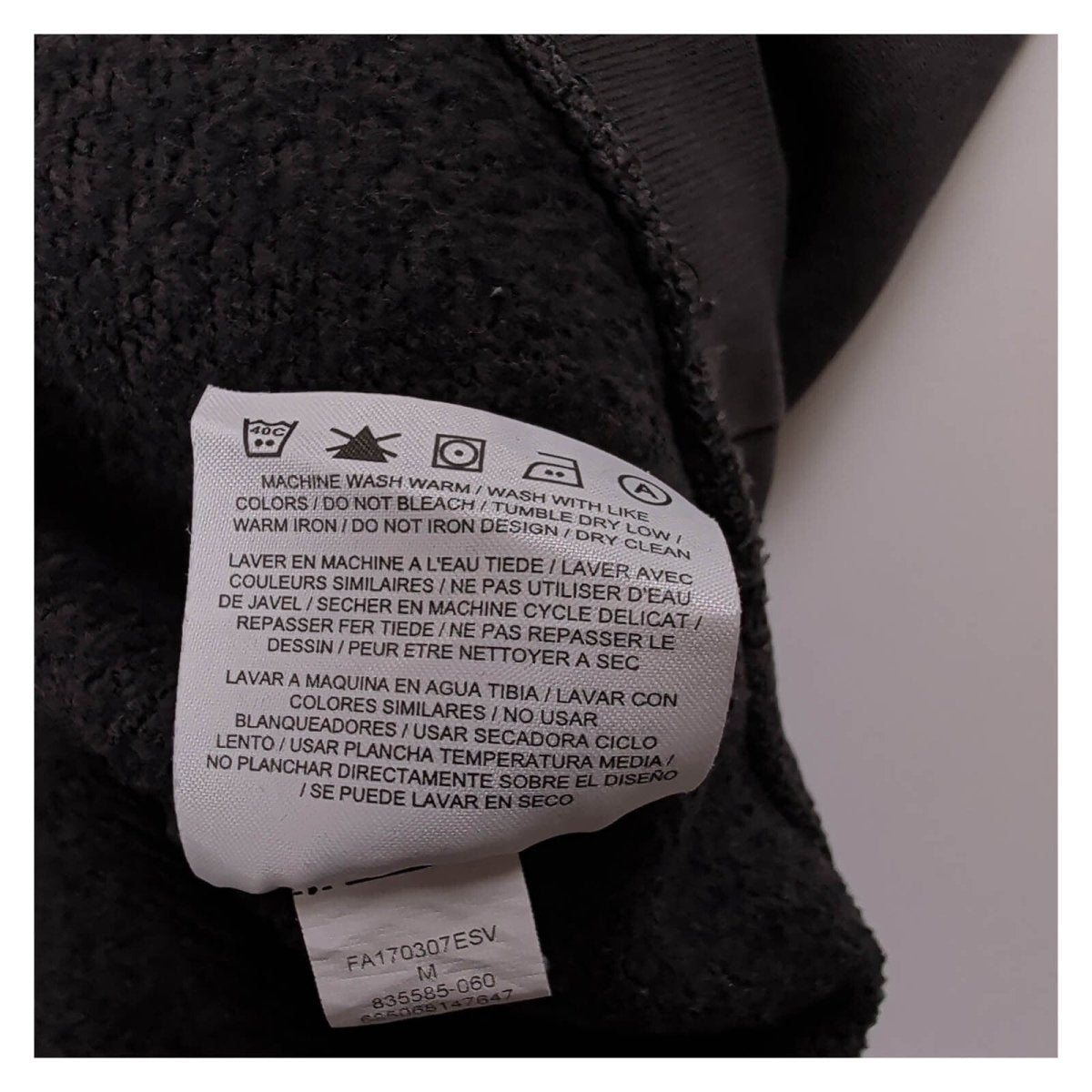 Nike Men's Wood Basketball Graphic Hoodie M Black – product photo 7 | RewearableUK