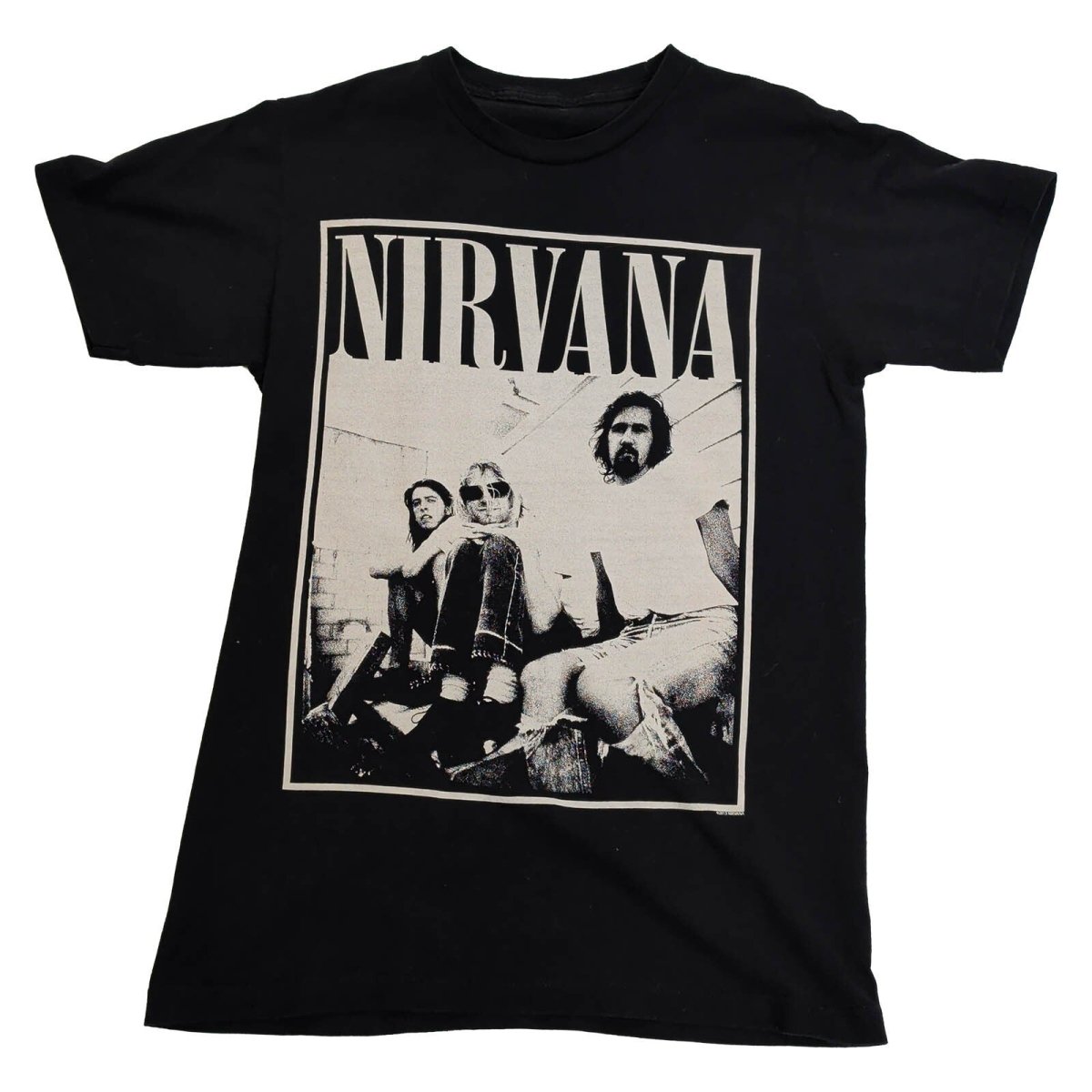 Nirvana Band T-Shirt Mens S Black 2013 Photo Graphic Grunge Rock Tee – product photo 1 | RewearableUK