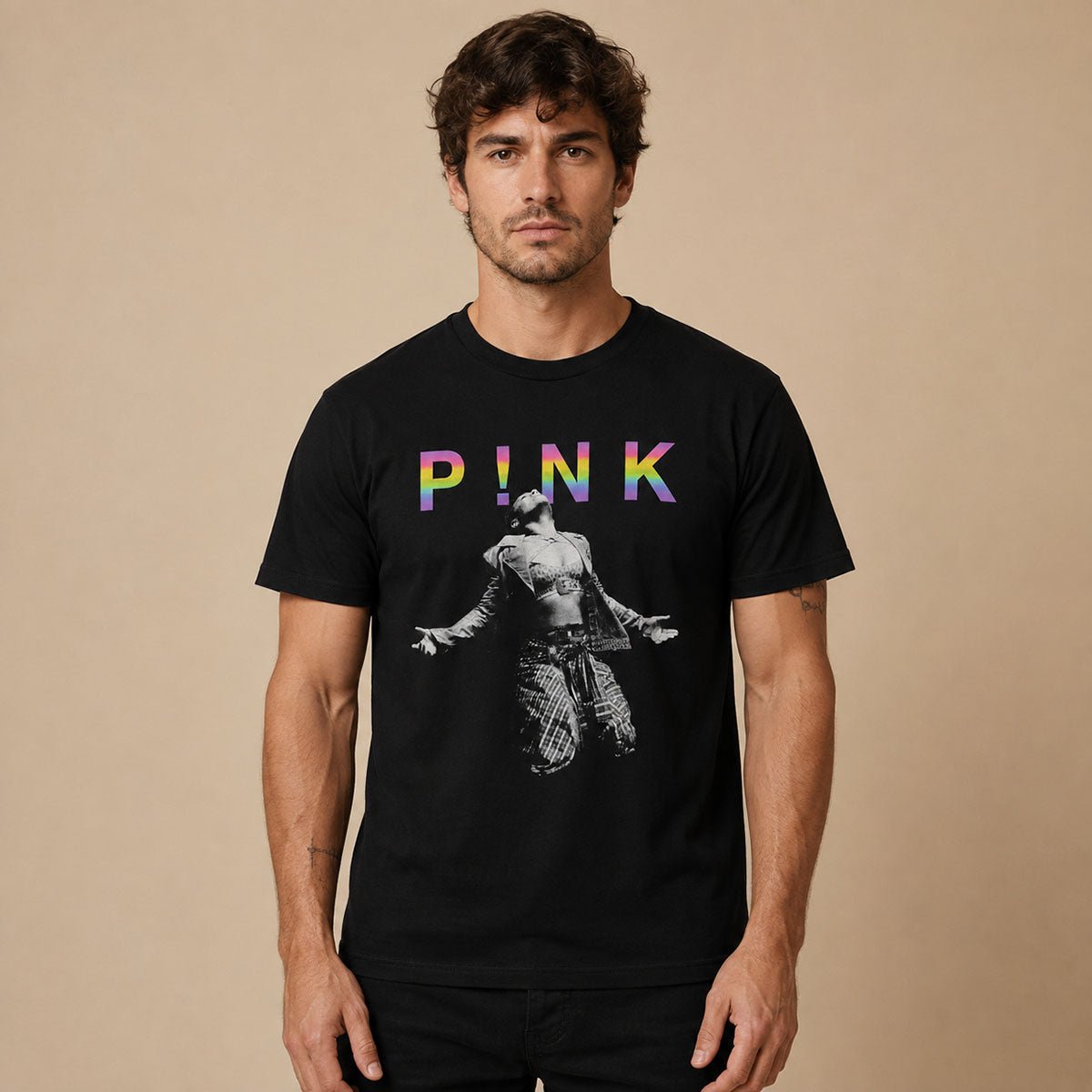 P!NK Rainbow Praise Summer Carnival 2024 T-Shirt XL Black – product photo 1 | RewearableUK