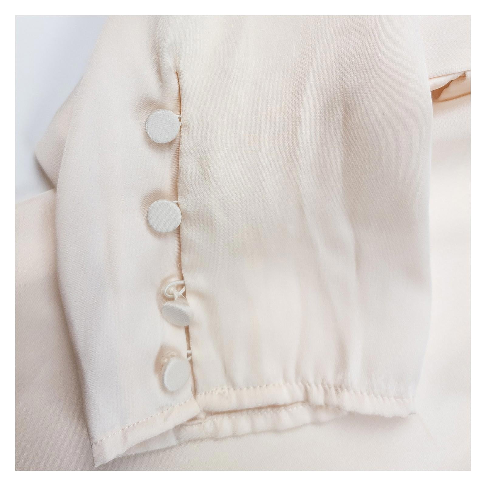 Reiss Woman Cream Satin Blouse Size UK 12 Nicole Ruffle Front Long Sleeve Zip by Reiss – | RewearableUK