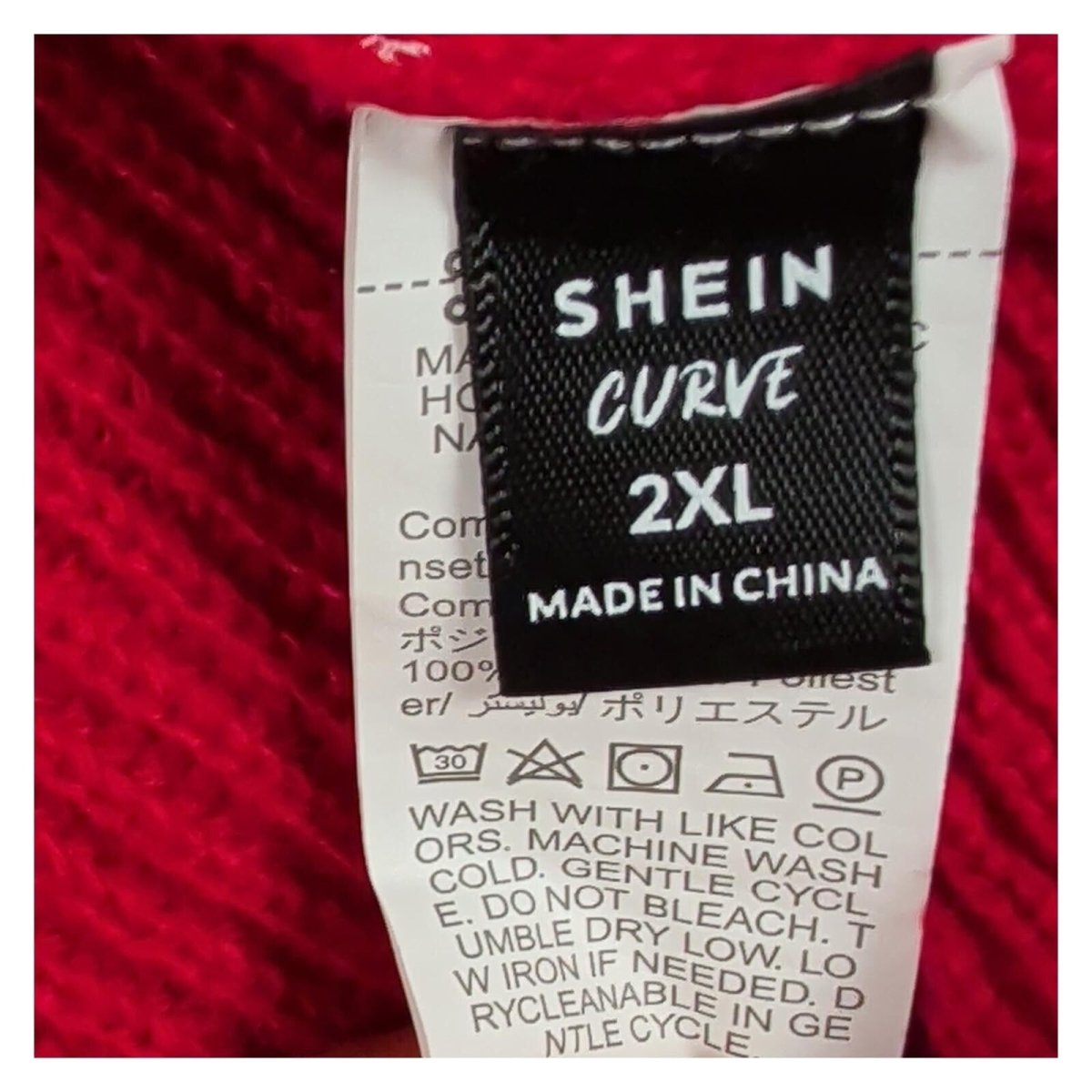 SHEIN Curve Women's Christmas Jumper 2XL Red 3D Santa Festive Xmas Knit – product photo 3 | RewearableUK