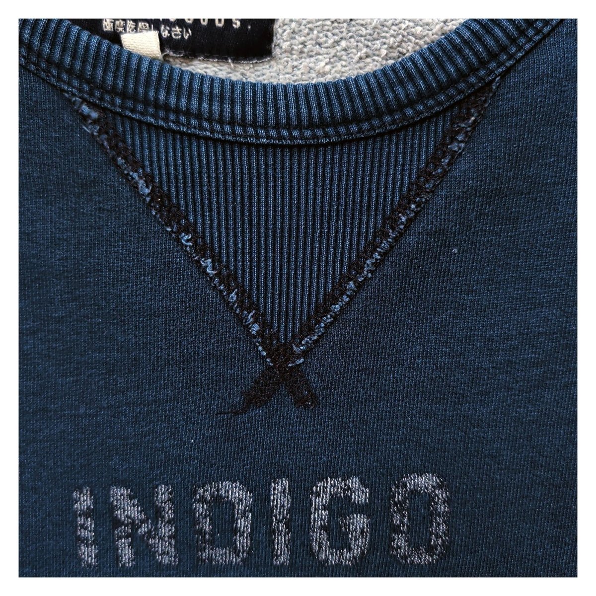 Superdry Mens Sweatshirt Large Indigo Graphic Print – product photo 8 | RewearableUK