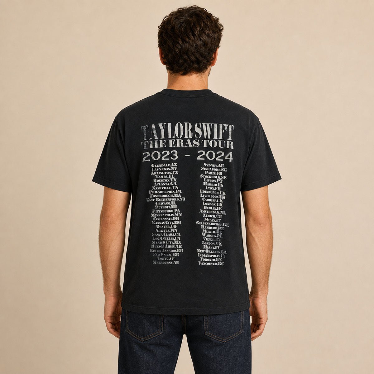 Taylor Swift The Eras Tour 2023–2024 T-Shirt S Black Gildan – T-Shirts product photo 2 | RewearableUK