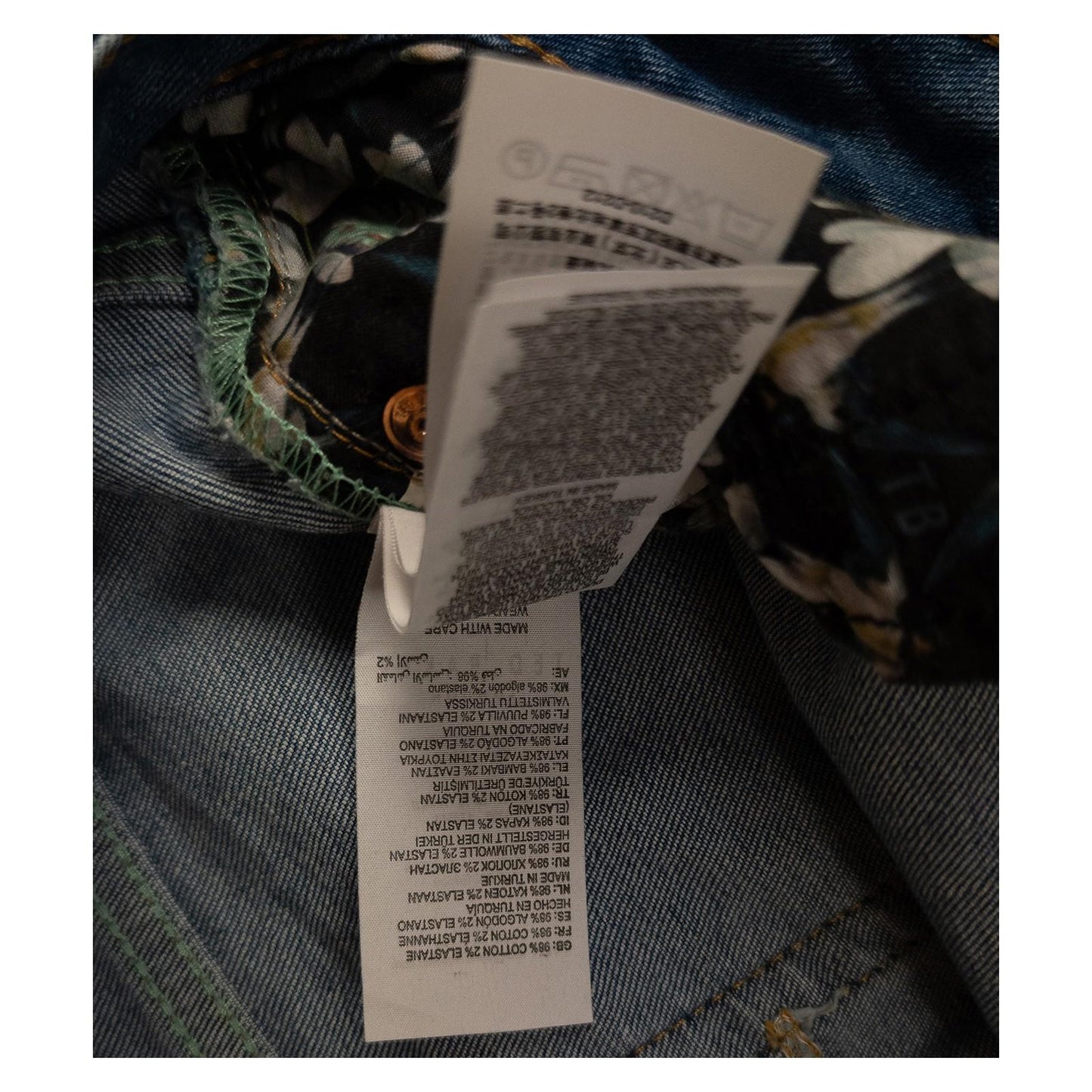 Ted Baker London Jeans W32 UK 14 Blue Distressed Rose Gold Button Skinny Denim by Ted Baker – | RewearableUK