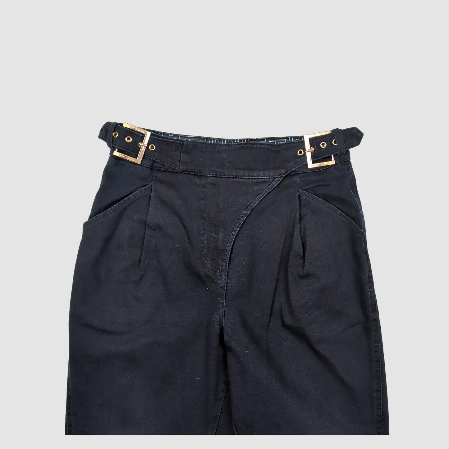 Ted Baker London Womens Black Pleated Cotton Tapered Cropped Trousers Size 1 by Ted Baker – | RewearableUK