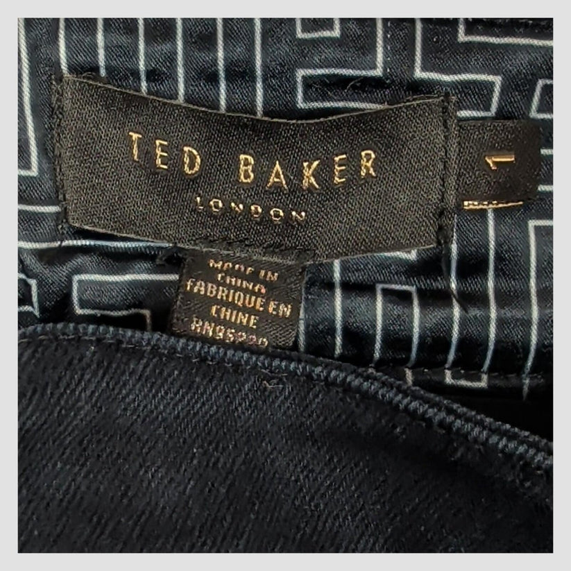 Ted Baker London Womens Black Pleated Cotton Tapered Cropped Trousers Size 1 by Ted Baker – | RewearableUK