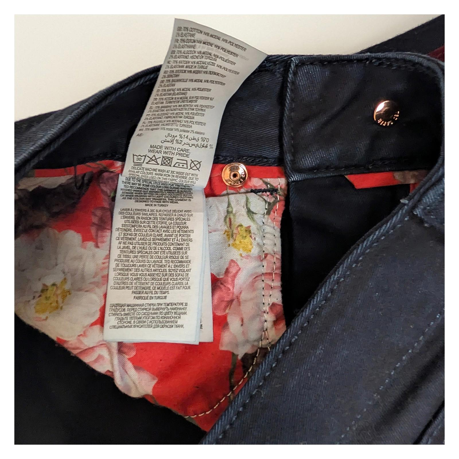 Ted Baker Women's Skinny Jeans W25 Dark Blue Velvet Side Stripe Rose Gold Stretc by Ted Baker – | RewearableUK