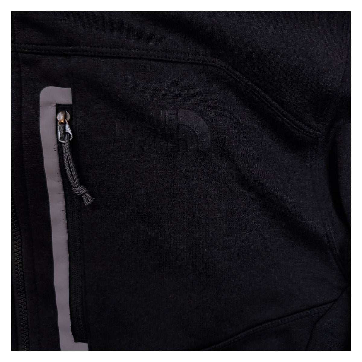 The North Face Men's Pullover Half Zip Black Chest Pocket Polyester – product photo 6 | RewearableUK
