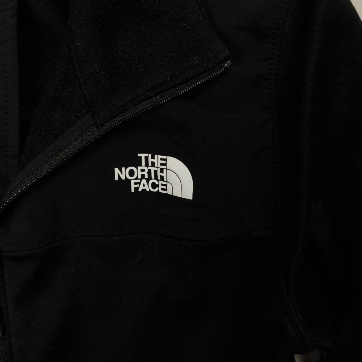 The North Face Women's Embroidered Fleece Jacket M Black – product photo 3 | RewearableUK
