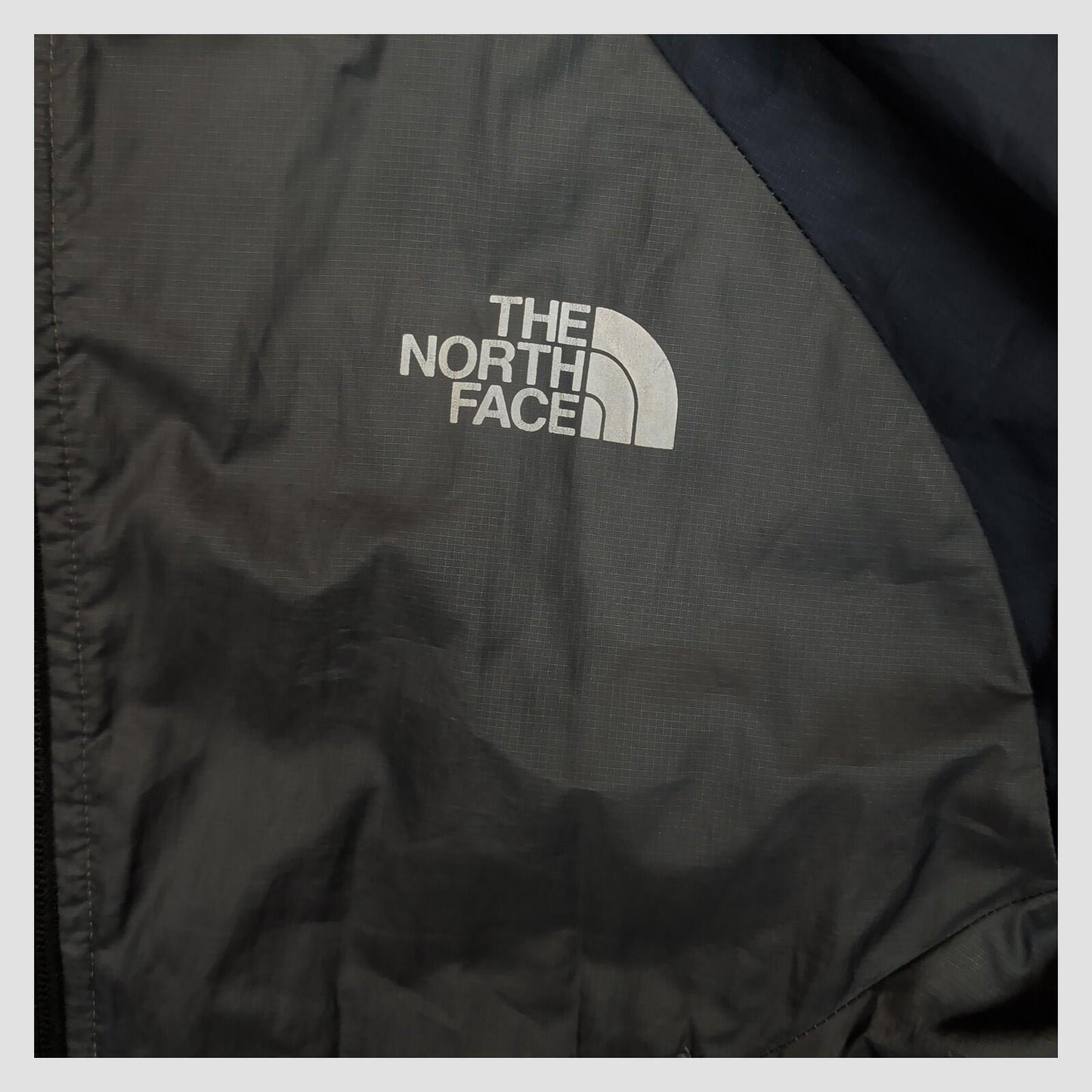 The North Face Womens Jacket Grey Hooded Lightweight SP Small Petite by The North Face – jacket | RewearableUK
