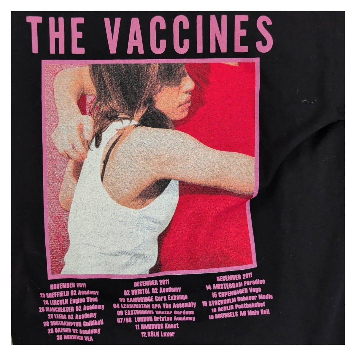 The Vaccines 2011 Tour T-Shirt M Black Fruit Of The Loom Indie Rock Band Tee – product photo 3 | RewearableUK