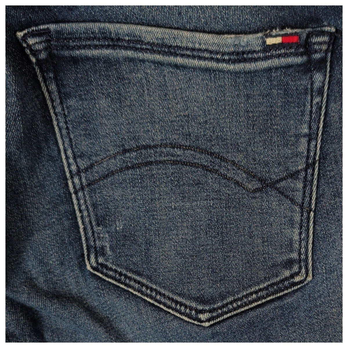 Tommy Jeans Santana women’s jeans in blue stretch denim, size W28 L30. – product photo 4 | RewearableUK