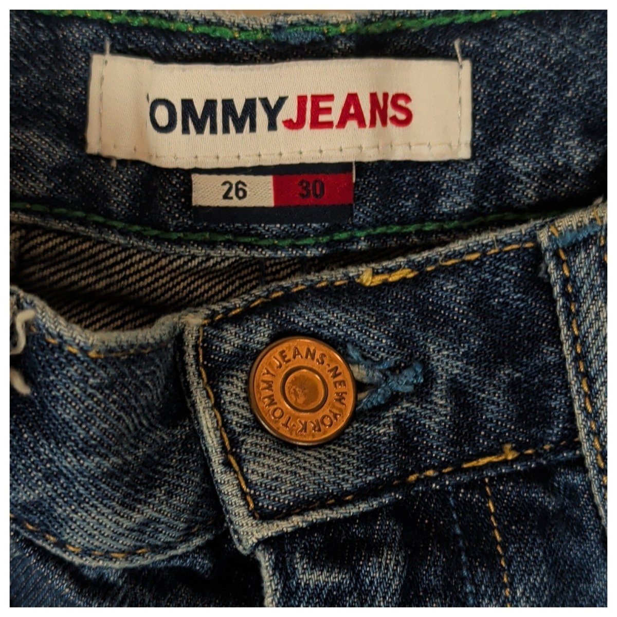 Tommy Jeans Women's Blue Mom Jeans W26 L30 Ultra High Rise Tapered NYC by Tommy Hilfiger – | RewearableUK