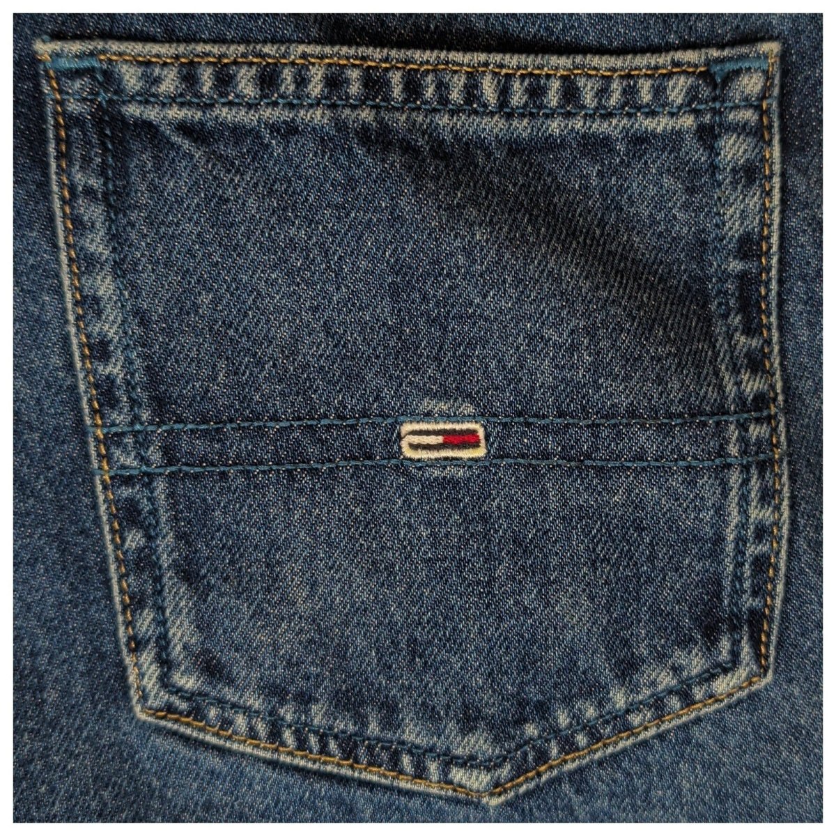 Tommy Jeans Women's Blue Mom Jeans W26 L30 Ultra High Rise Tapered NYC by Tommy Hilfiger – | RewearableUK