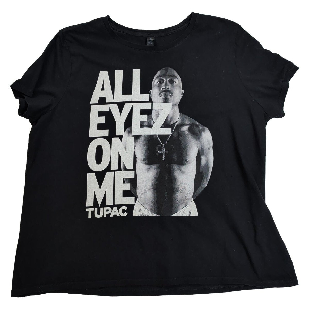 Tupac All Eyez on Me T-Shirt 2XL Black Gildan Hip-Hop Graphic Tee – Music T-Shirt product photo 1 | RewearableUK
