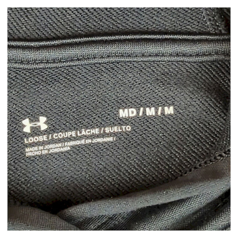 Under Armour Men's Pullover Hoodie in Black | Size M by Under Armour – Sweater & Hoodie | RewearableUK