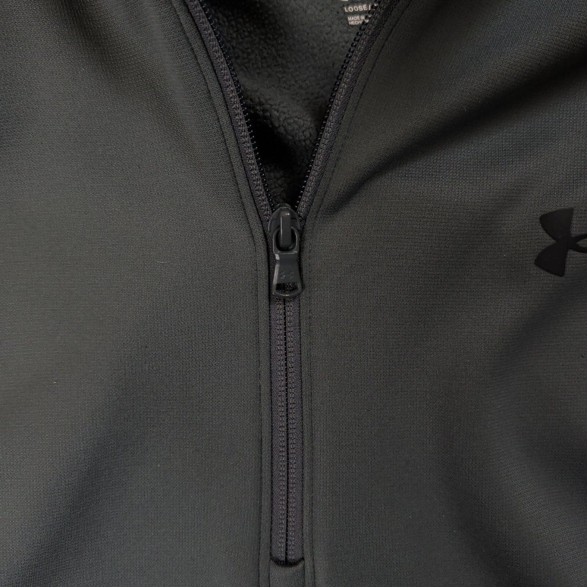Under Armour Men's Quarter Zip Top M Grey – product photo 4 | RewearableUK