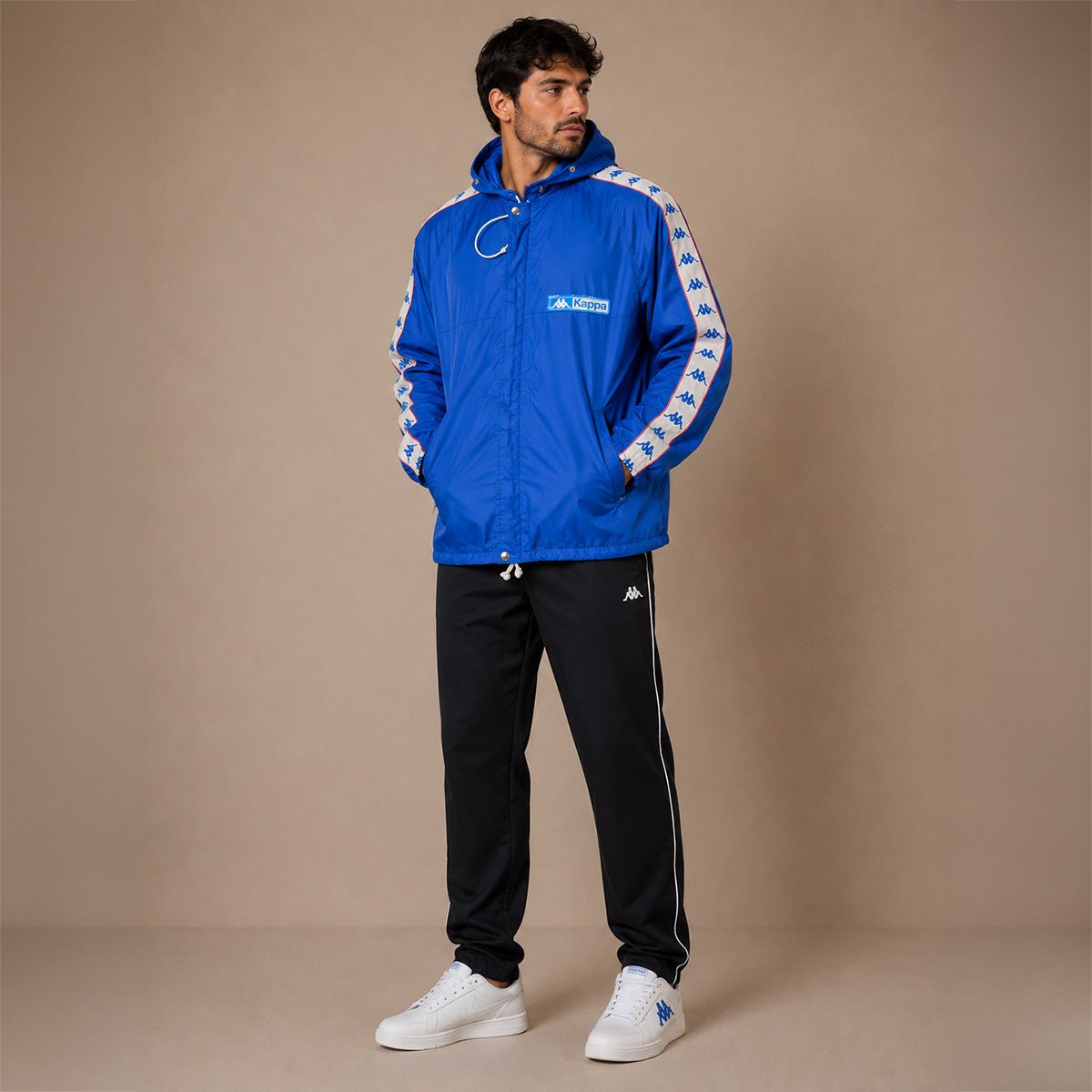 Vintage Kappa Men's Rain Jacket L Royal Blue Made in Italy – Jacket product photo 1 | RewearableUK