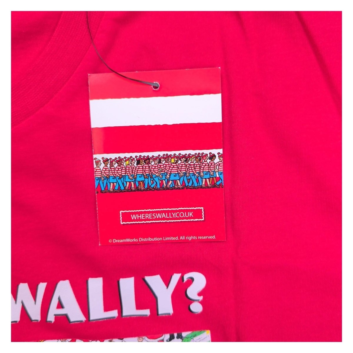 Where's Wally? Unisex T-Shirt large Red Merry Christmas Graphic – product photo 5 | RewearableUK