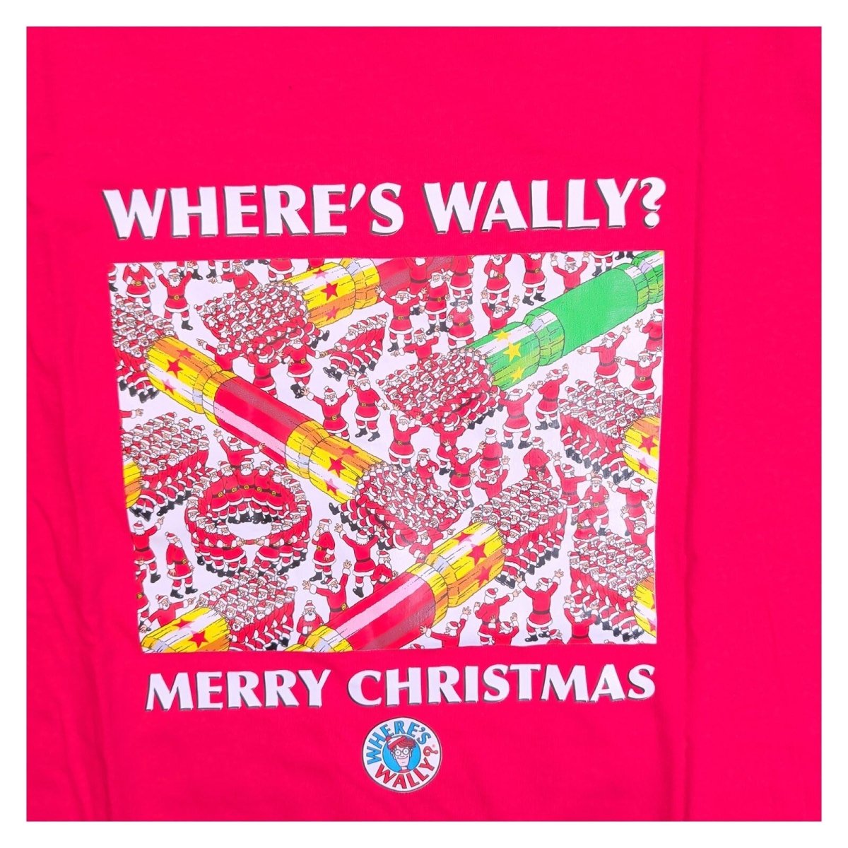 Where's Wally? Unisex T-Shirt large Red Merry Christmas Graphic – product photo 3 | RewearableUK